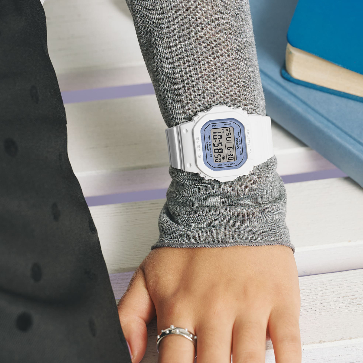 CASIO BABY-G Mod. 560 SPRING COLORS SERIE - LIGHT BLUE