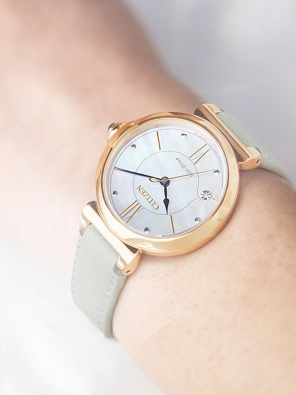 CITIZEN Mod. EM1073-18D
