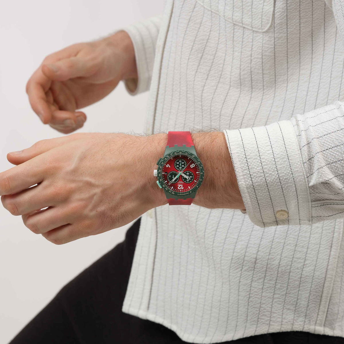 SWATCH Mod. CRIMSON FOLIAGE